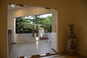 SHULEM BOUTIQUE HOTEL