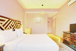 Mordern Rooftop Restro and Pool at Udaipur