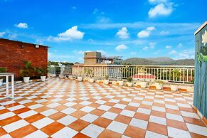 Mordern Rooftop Restro and Pool at Udaipur