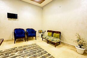 Mordern Rooftop Restro and Pool at Udaipur