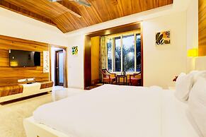 Mordern Rooftop Restro and Pool at Udaipur