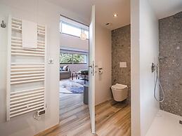 Villa 4 Bedrooms 8 PAX