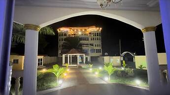 Chateau Mbeka'a Paris