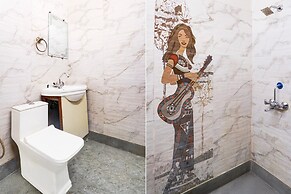 Mordern Room Ballaupur Chowk Dehradun