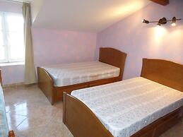 Spacious Holiday Home in Monsegur With Pool