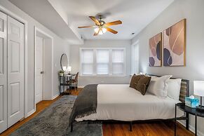 Cozy 1-Bedroom Apt with In-Unit Laundry
