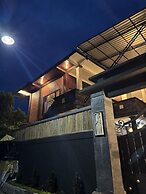 Murni's House