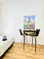 5BR Apt 10min to Matzleinsdorfer