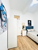 5BR Apt 10min to Matzleinsdorfer