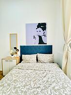 5BR Apt 10min to Matzleinsdorfer