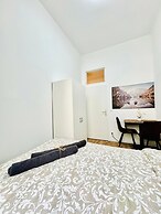 5BR Apt 10min to Matzleinsdorfer