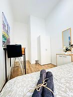 5BR Apt 10min to Matzleinsdorfer