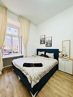 5BR Apt 10min to Matzleinsdorfer