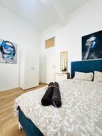 5BR Apt 10min to Matzleinsdorfer