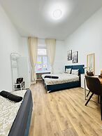 5BR Apt 10min to Matzleinsdorfer
