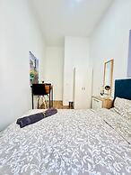 5BR Apt 10min to Matzleinsdorfer