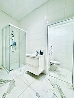 5BR Apt 10min to Matzleinsdorfer