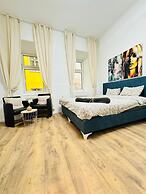 5BR Apt 10min to Matzleinsdorfer