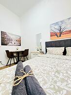 5BR Apt 10min to Matzleinsdorfer