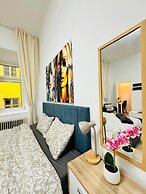5BR Apt 10min to Matzleinsdorfer