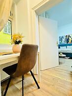 5BR Apt 10min to Matzleinsdorfer