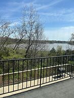 LAKEVIEWINN