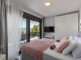 Charming Apartment Island Krk With Private Pool