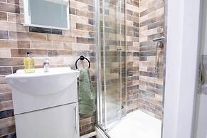 Cosy 3 Bed Flat in Southsea