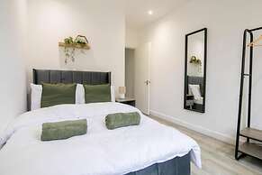 Cosy 3 Bed Flat in Southsea