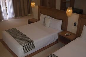 Joanza by ÓOL Hotels