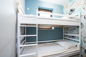 Modern Pla a Basen Rodzinnie i Luksusowo