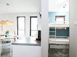 Modern Pla a Basen Rodzinnie i Luksusowo