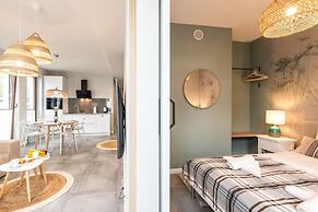 Modern Pla a Basen Rodzinnie i Luksusowo