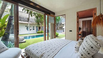 Villa Dreamer by Villa Finder