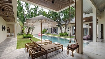 Villa Dreamer by Villa Finder