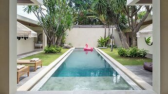 Villa Dreamer by Villa Finder