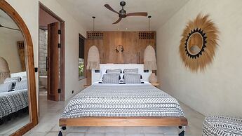 Villa Dreamer by Villa Finder