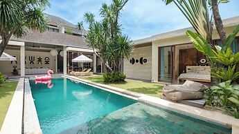 Villa Dreamer by Villa Finder