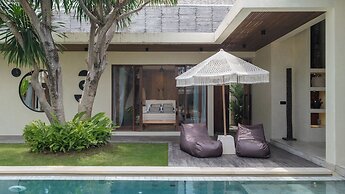 Villa Dreamer by Villa Finder