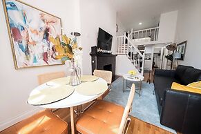 Central Park Studio With Sleeping Loft