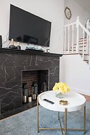 Central Park Studio With Sleeping Loft