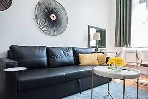 Central Park Studio With Sleeping Loft