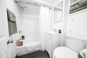 Central Park Studio With Sleeping Loft