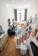 Central Park Studio With Sleeping Loft