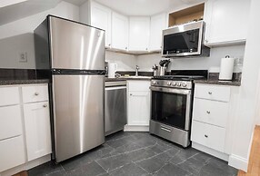 Central Park Studio With Sleeping Loft