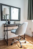 Central Park Studio With Sleeping Loft