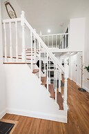 Central Park Studio With Sleeping Loft