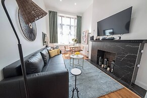 Central Park Studio With Sleeping Loft