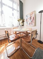 Central Park Studio With Sleeping Loft