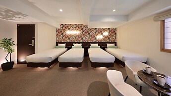 Gion Crystal Hotel